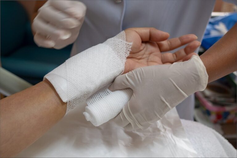 Are Your Wound Care Habits Keeping You From Healing Faster